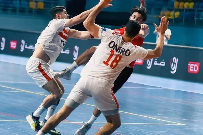 يد الأهلي والزمالك